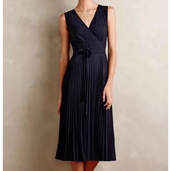 Leifsdottir Navy Blue Surplice Pleated Skirt Maxi Dress EUC Sz 6 Silk Belted - Picture 14 of 15